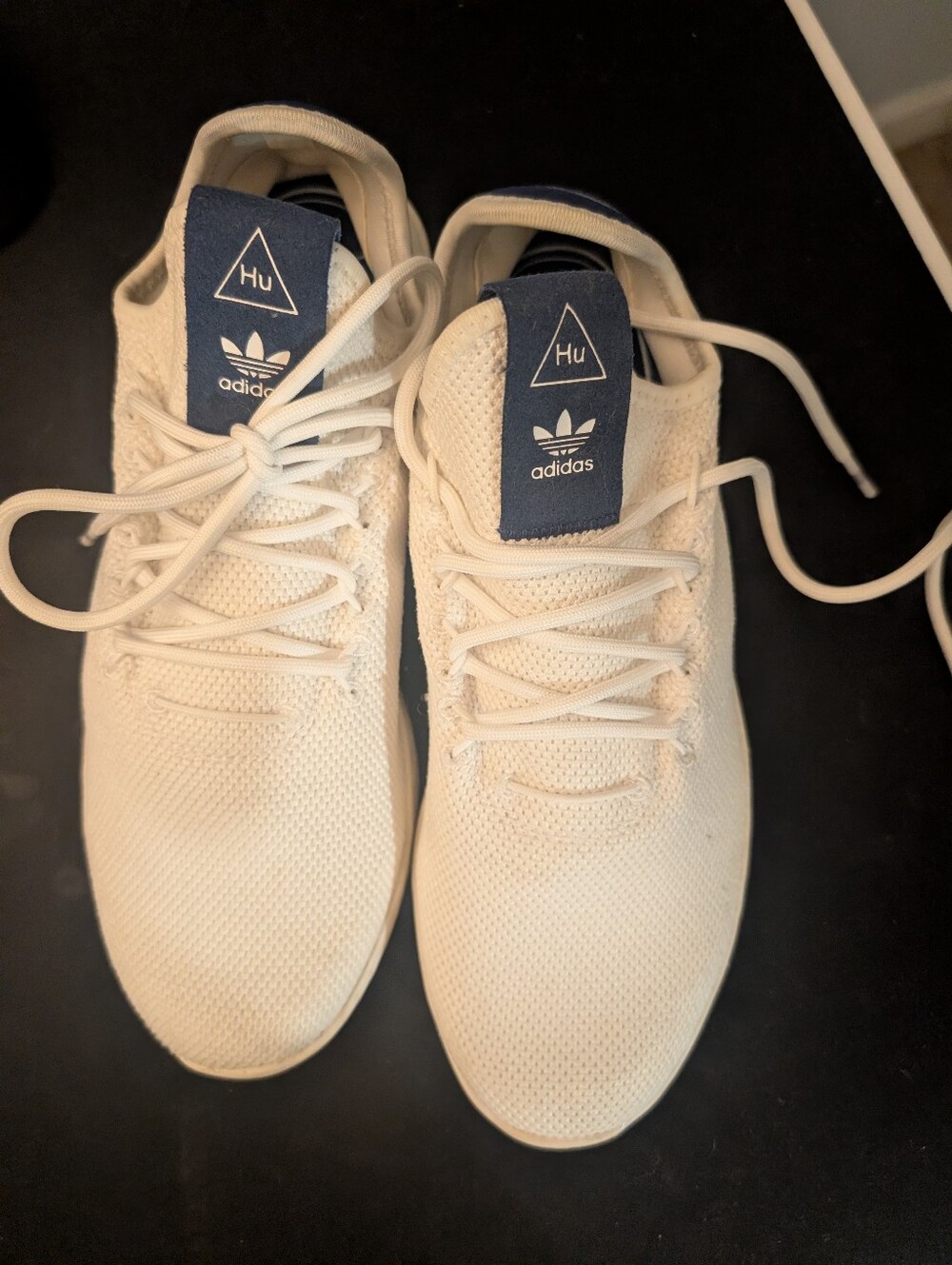 Pharell Williams Original Adidas HU - Picture 2 of 6